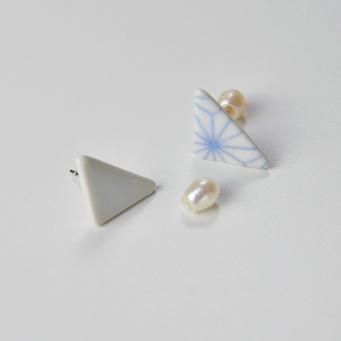 【出石焼】ピアス 麻の葉 51-0459