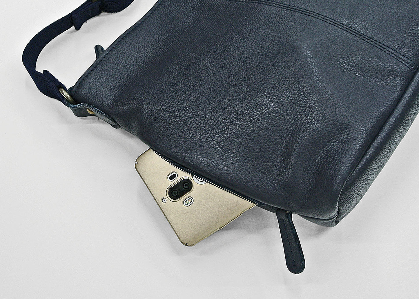 レザーショルダーバッグ 牛革 15-0029